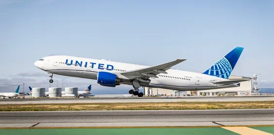 United Airlines plane taking off at SFO runway
